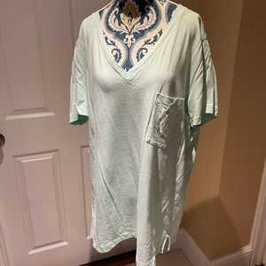 PINK by Victoria’s Secret oversized V Neck T-Shirt